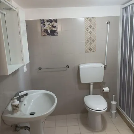 La Casa In Campagna Apartment Chiesa Nuova (Sicily)